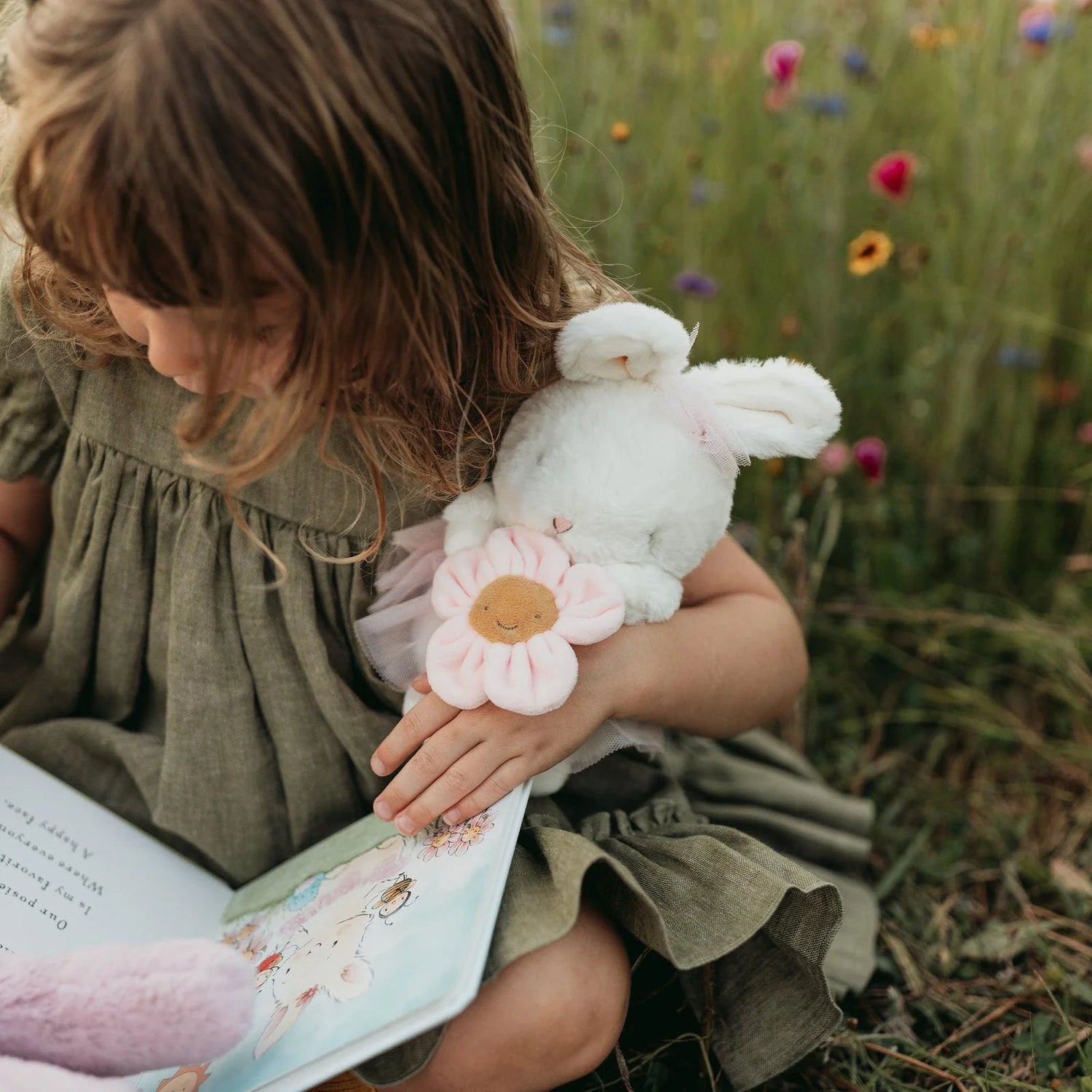 Hide and Seek Blossom Bunny Story Sack - Little Whispers