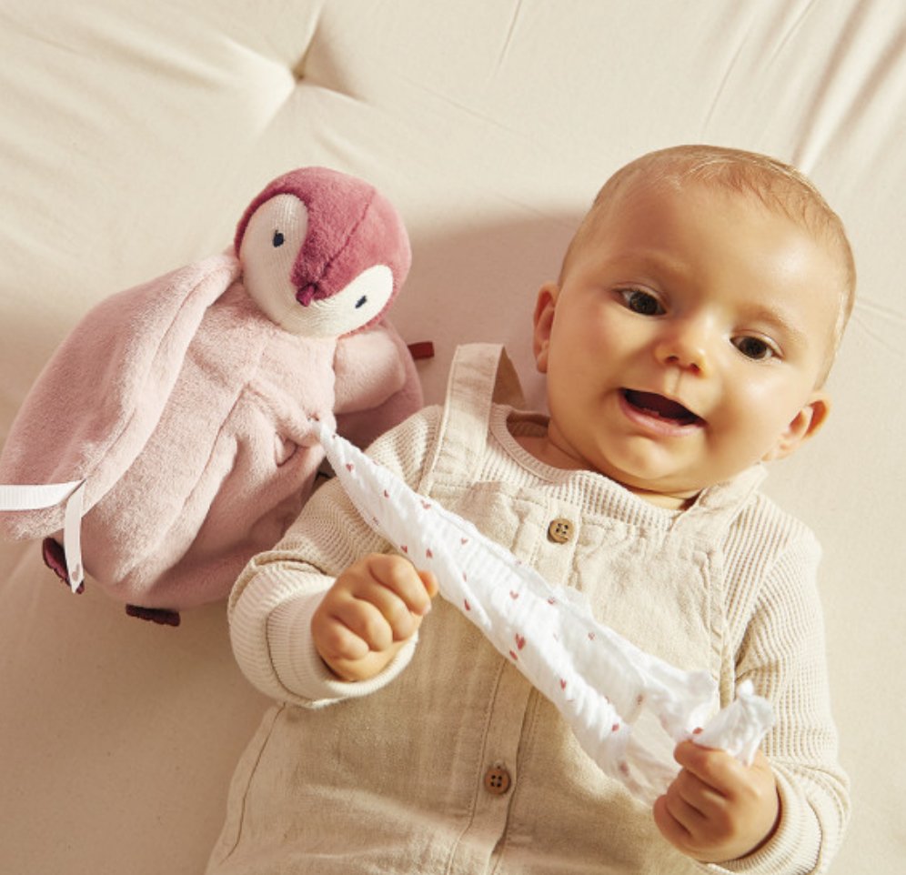 Kaloo Kissing Plush Penguin Pink - Little Whispers