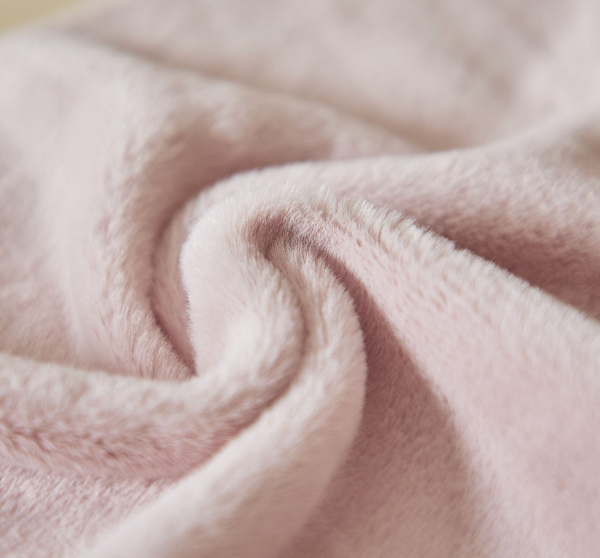 Kaloo Kissing Plush Penguin Pink - Little Whispers