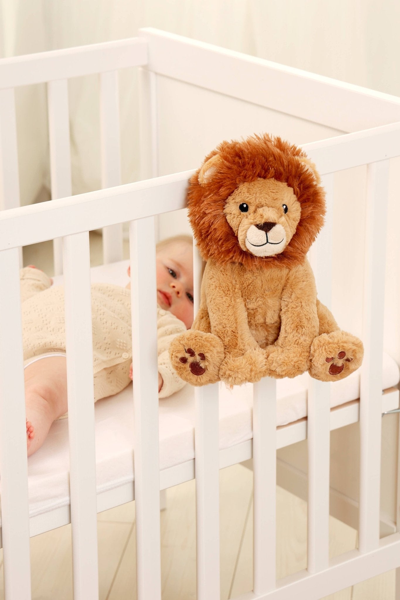 Cloud B Louis Lion Sound Soother and Sleeping Aid - Little Whispers