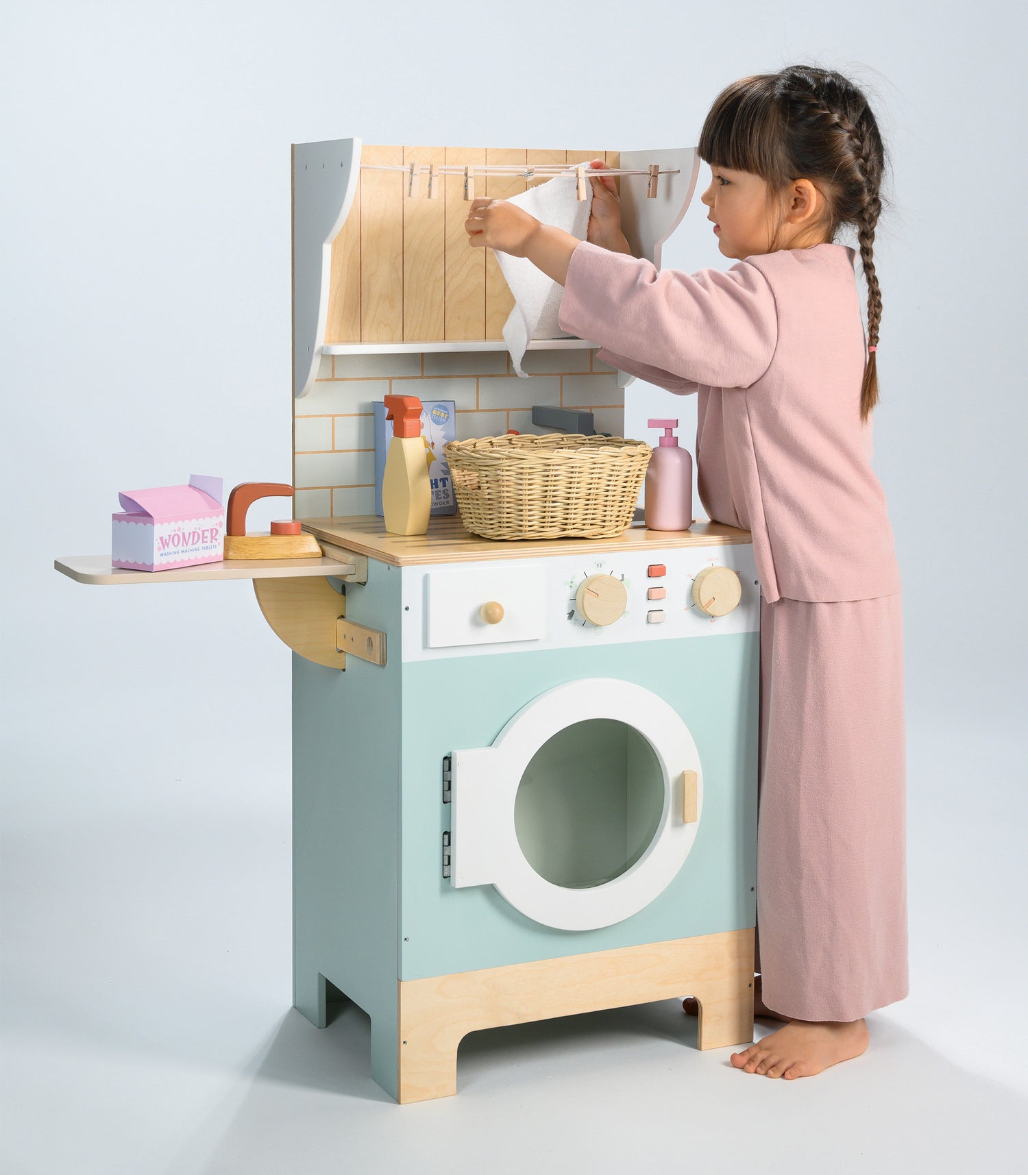 Tender Leaf Laundrette (Direct Shipping)
