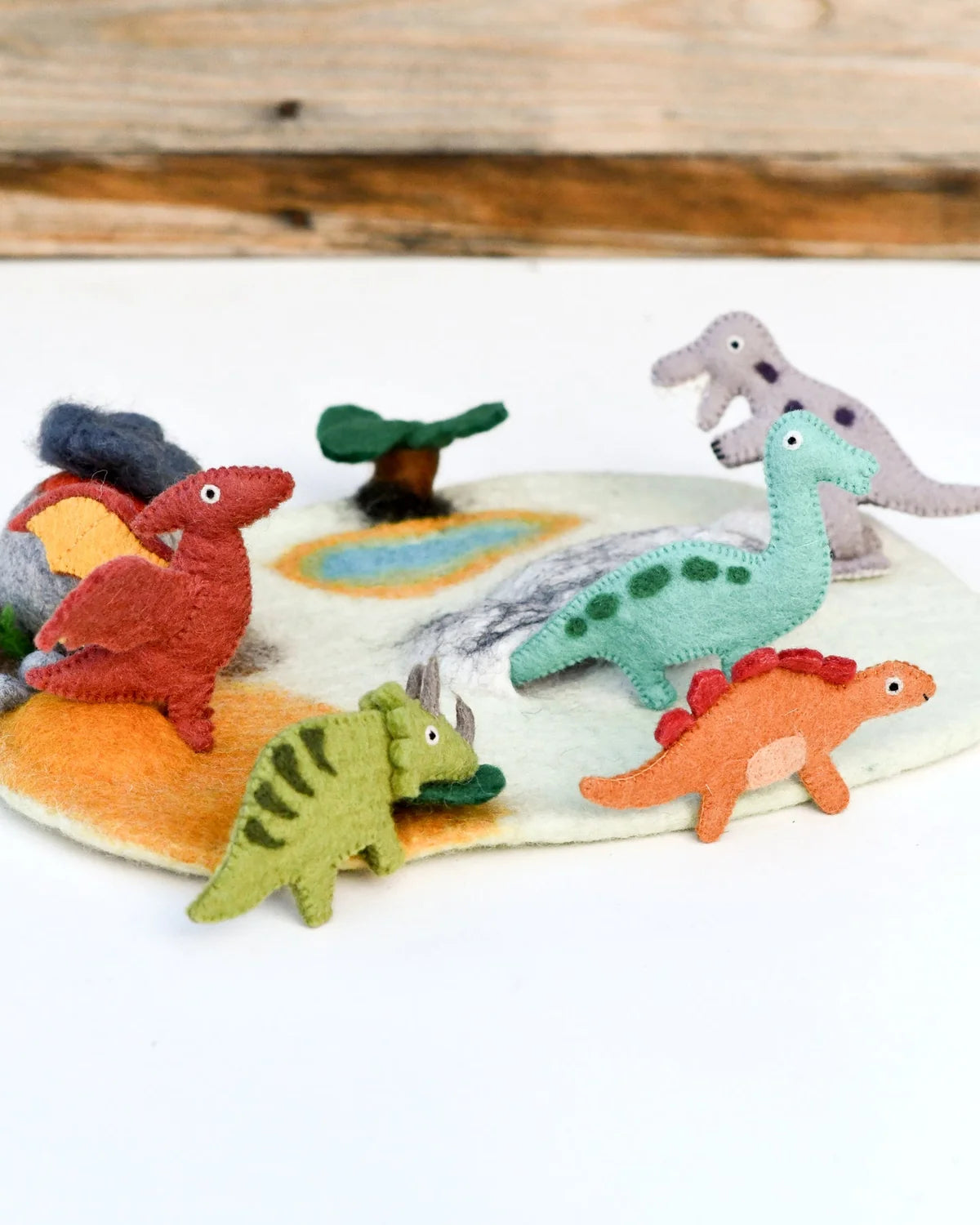 Tara's Treasures Dinosaur Finger Puppets Set