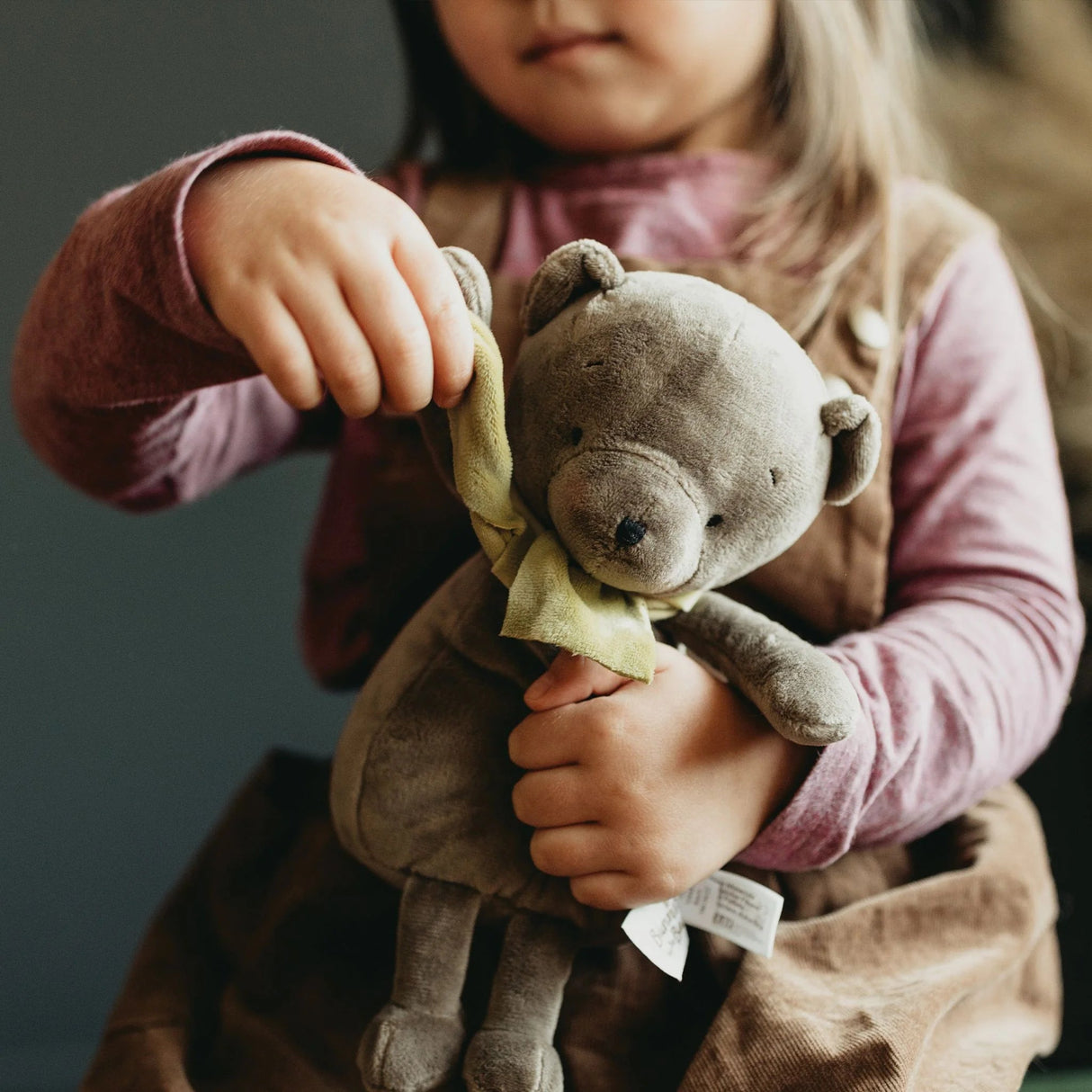 Bunnies by the Bay Brownie Holiday Sweet Bear - Little Whispers