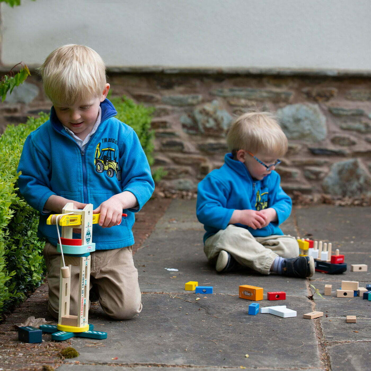 Vilac Vilacity Crane VIL2357 (Direct Shipping) - Little Whispers