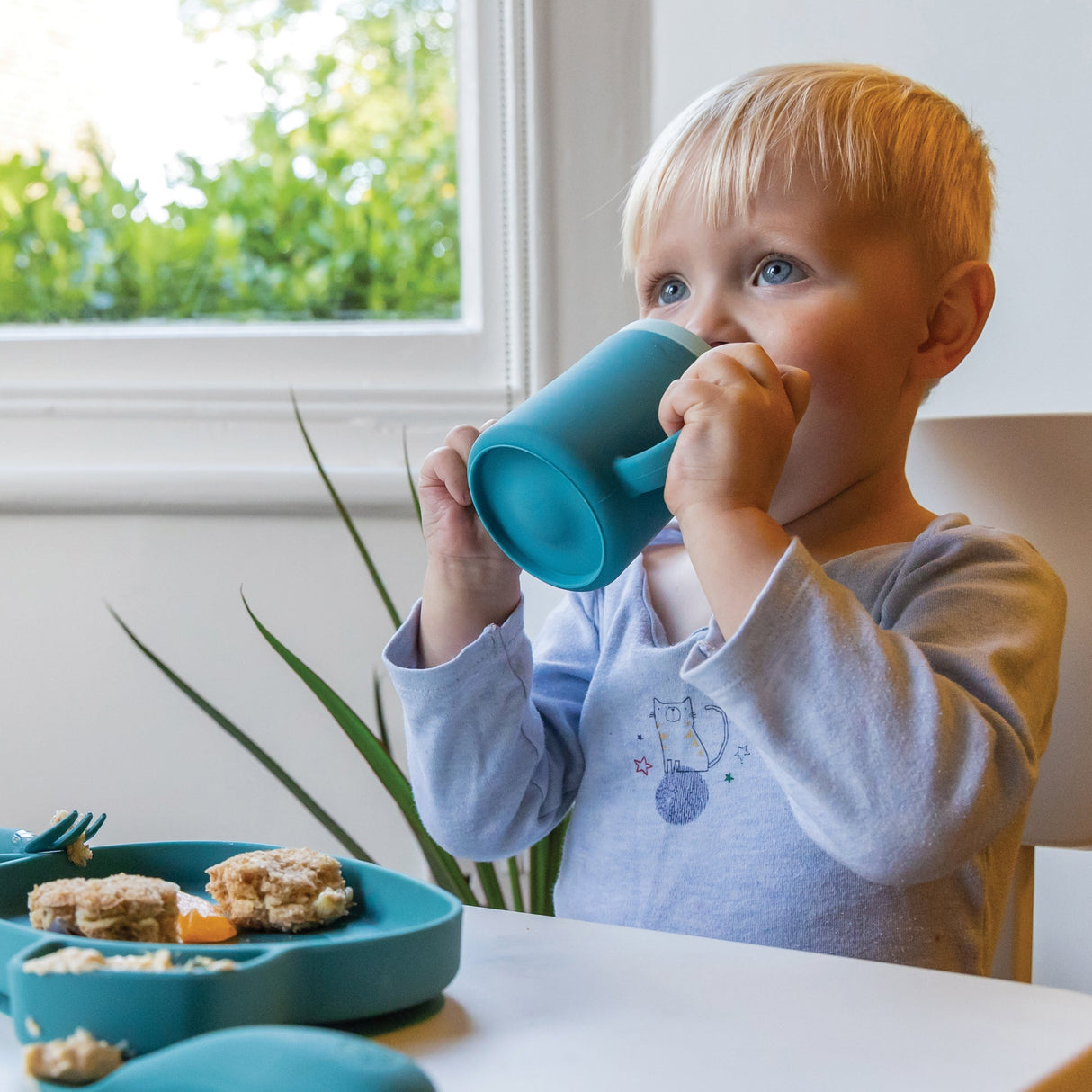 Tum Tum Silicone Blue 3 Way Trainer Cup with Straw - Little Whispers