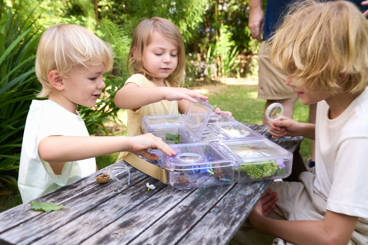 Guide Craft Travelling Treasures Discovery Lab (Direct Shipping UK)