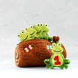 Tara's Treasures 5 Little Speckled Frogs with Log Bag - Finger Puppet Set