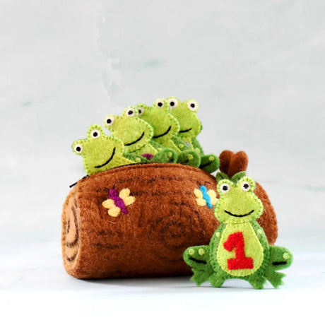 Tara's Treasures 5 Little Speckled Frogs with Log Bag - Finger Puppet Set