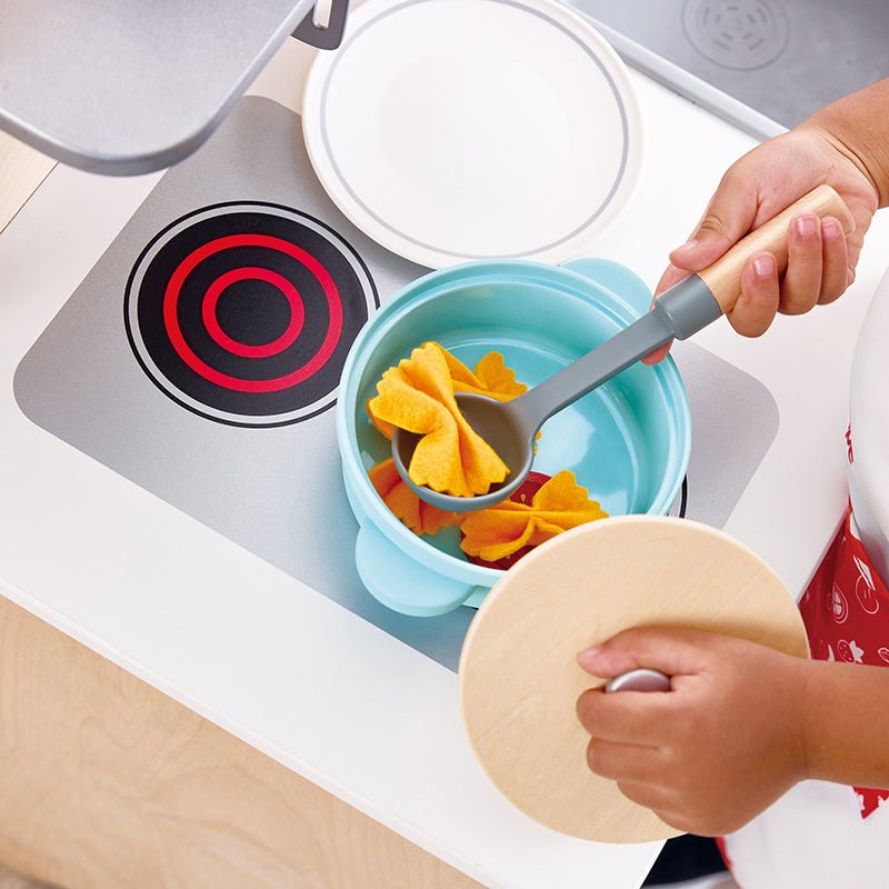 Hape Cook & Serve set E3208 (Direct Shipping UK Only) - Little Whispers