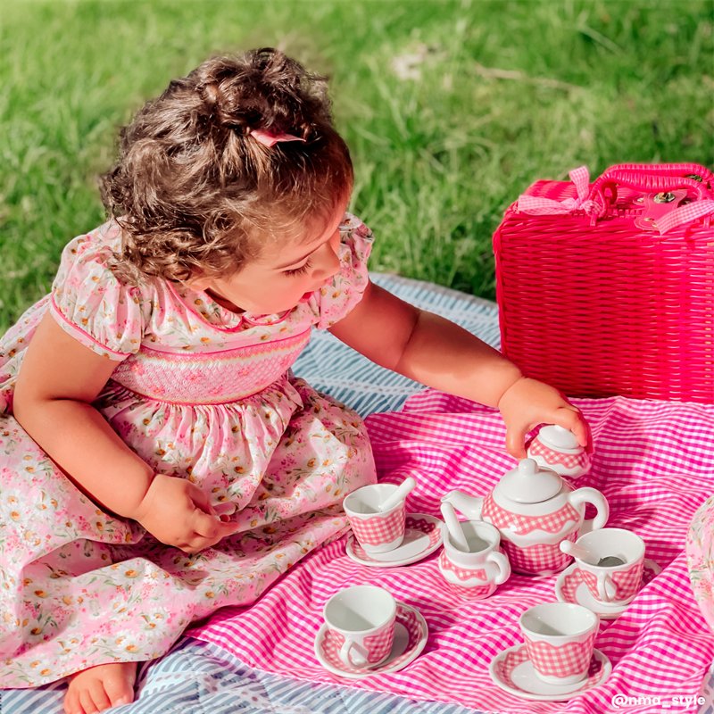 Bigjigs Wicker Basket Pink Picnic Tea Set - Little Whispers