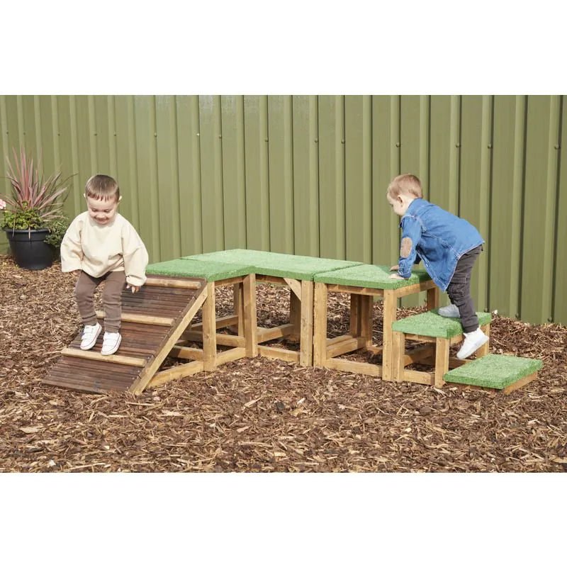 Cosy Grass Platform Trio (3Pk) (Direct Shipping Item) - Little Whispers