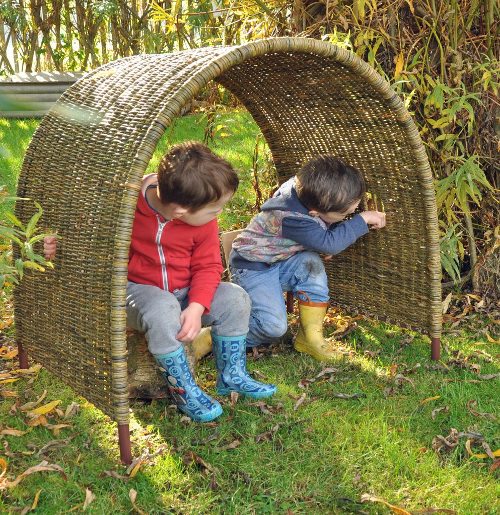 Cosy Medium Outdoor Wicker Arch (Direct Shipping Item) - Little Whispers