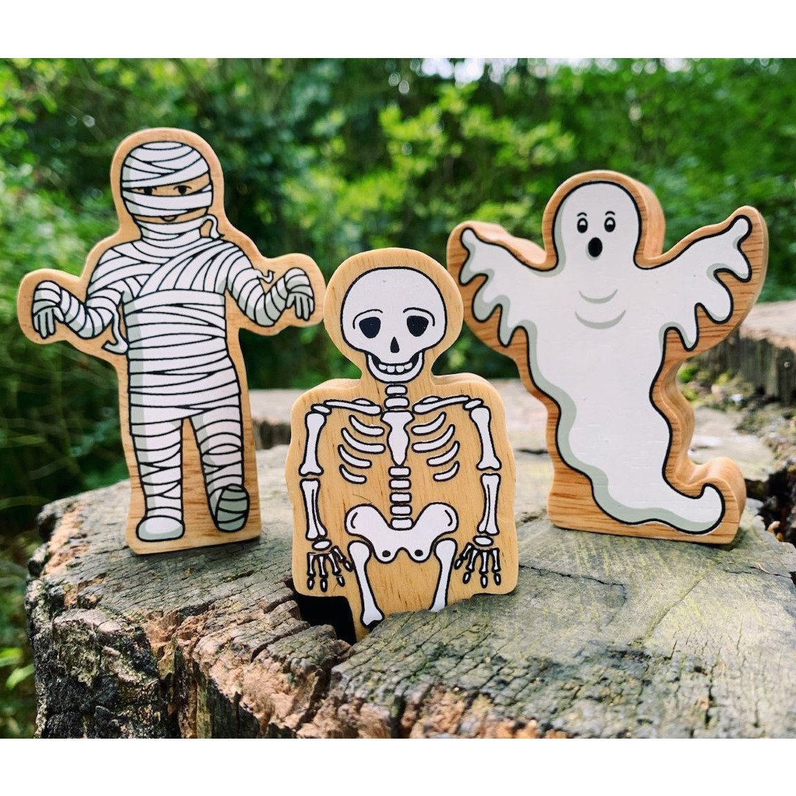 Lanka Kade Wooden Skeleton - Little Whispers