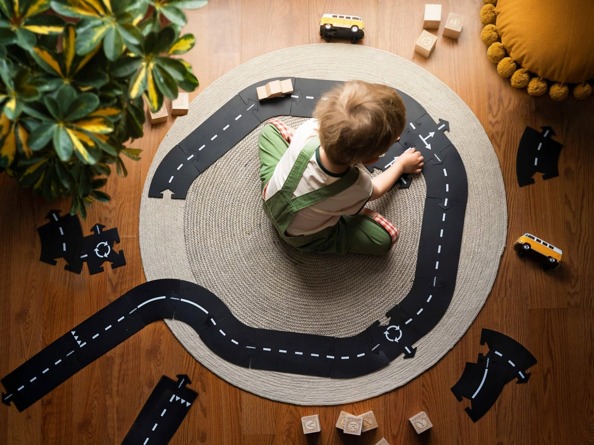 WaytoPlay New Highway Flexible Road Track with Car - Little Whispers